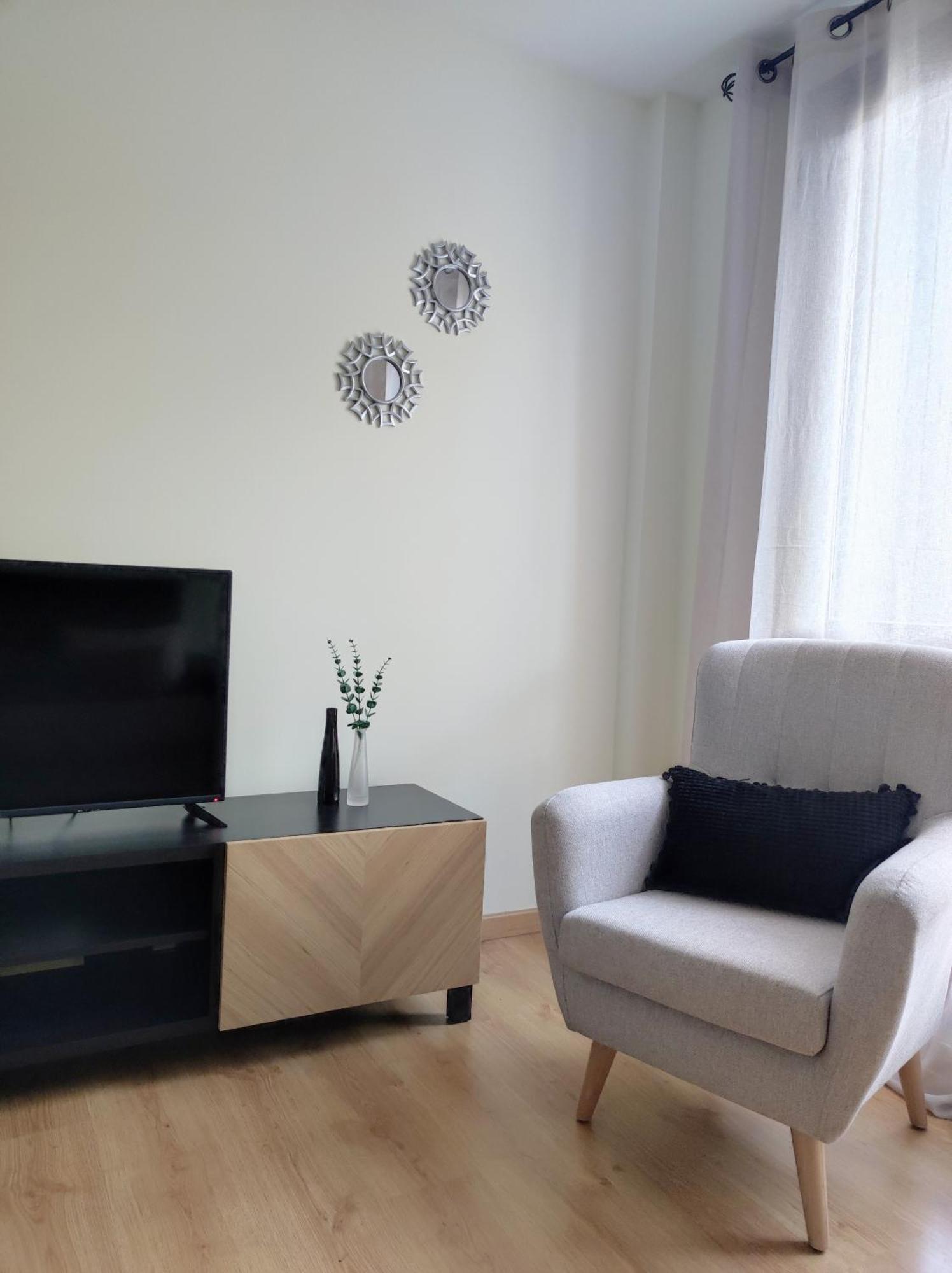 Apartamento Vico Escarrilla Exterior foto
